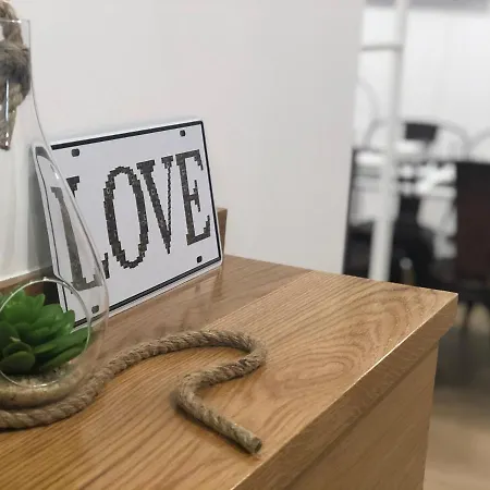 Huellas Albergue-turistico Guest house Portomarin