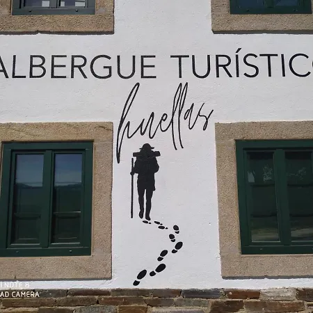 Huellas Albergue-turistico Portomarin