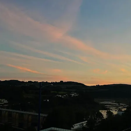 Guest house Huellas Albergue-turistico Portomarin