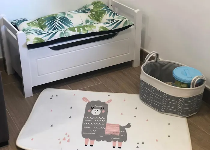 Huellas Albergue-turistico 招待所 波尔托马林