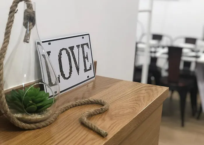 Huellas Albergue-turistico 招待所 波尔托马林