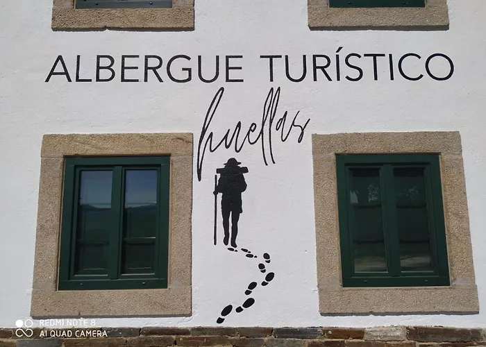 Huellas Albergue-turistico Portomarin
