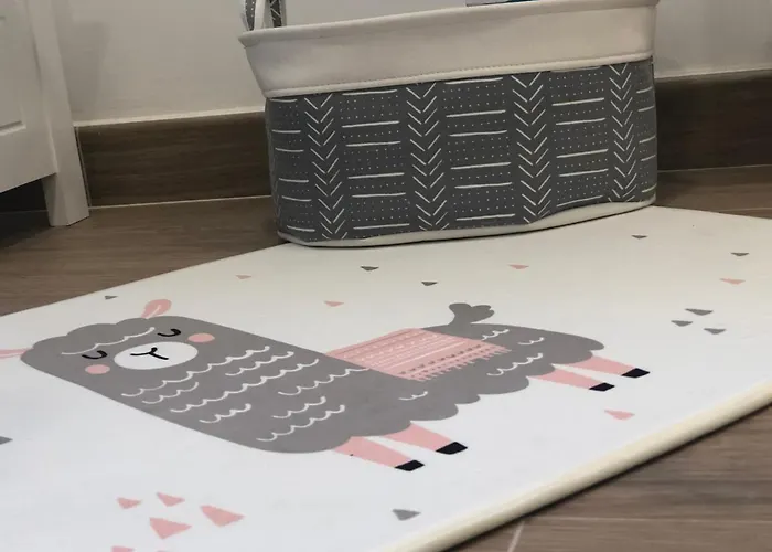 Huellas Albergue-turistico 招待所 波尔托马林